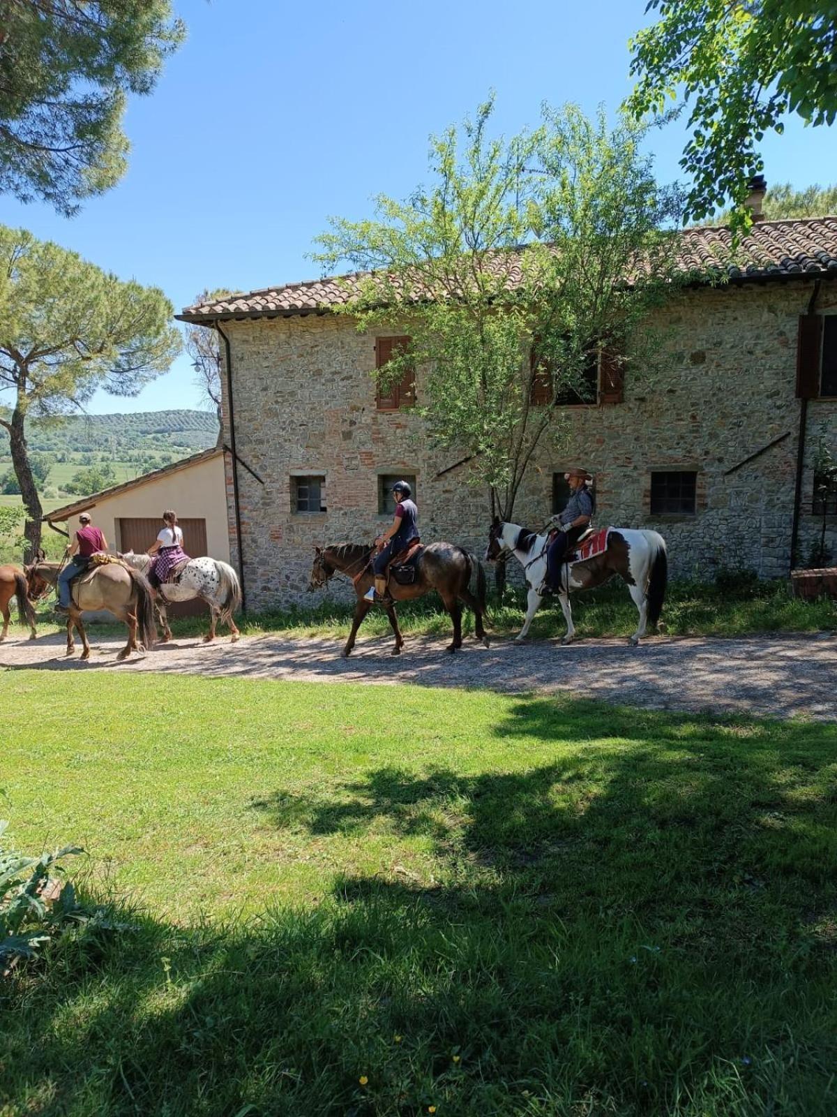 La Casa Dei Breton Magione Exterior foto